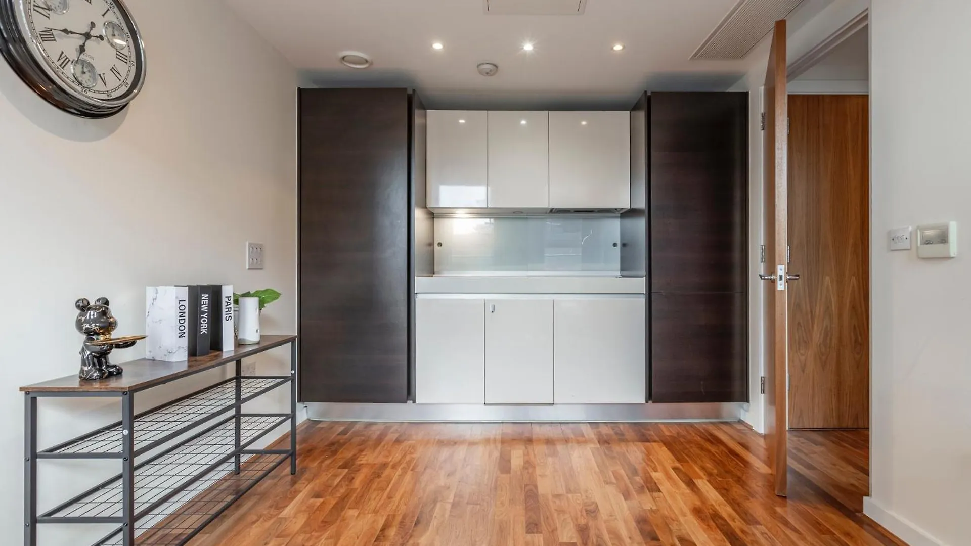 Modern London City Apartment United Kingdom